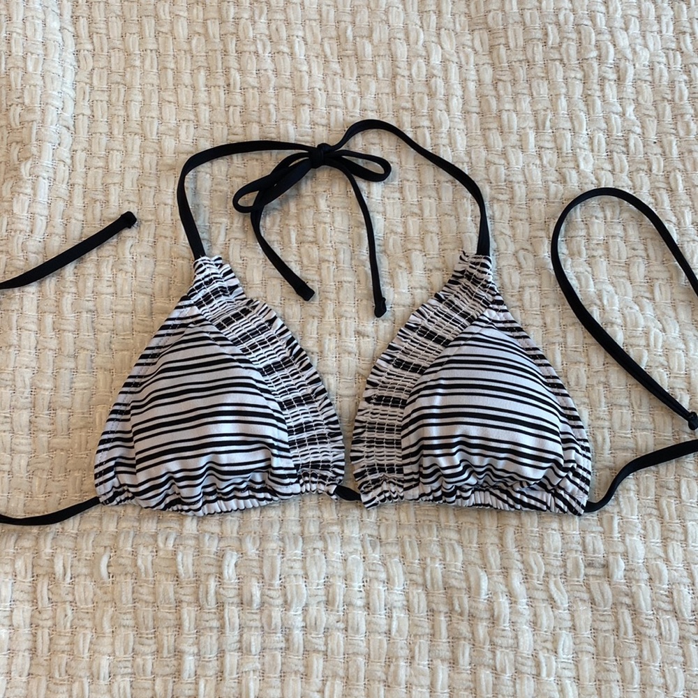 Mossimo Bathing Suit - Picture 3 of 6
